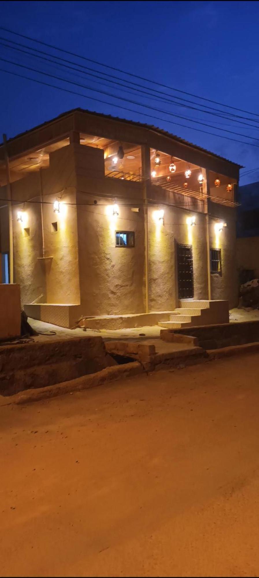 Sehma Guest House Al Ḩamrāʼ エクステリア 写真